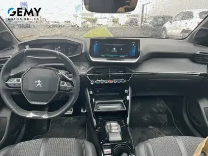 Photo 7 Peugeot 208  Electrique 50 kWh 136ch