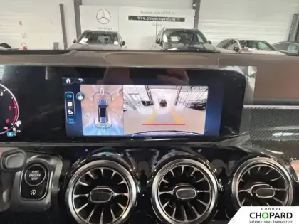 Photo 14 Mercedes GLB  200 d 8G-DCT