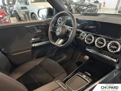 Photo 12 Mercedes GLB  200 d 8G-DCT