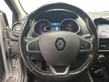 Photo 31 Renault Clio  dCi 90 E6C