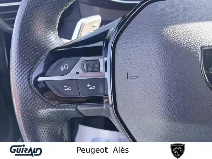 Photo 16 Peugeot 208  Hybrid 136 e-DCS6