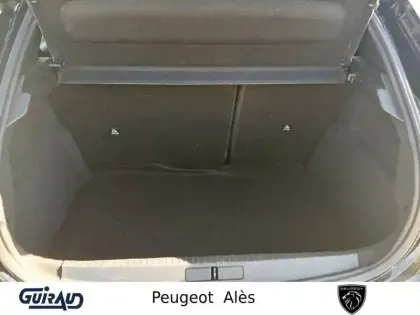 Photo 6 Peugeot 208  Hybrid 136 e-DCS6