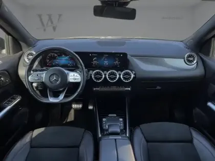 Photo 10 Mercedes GLA 200 d AMG Line