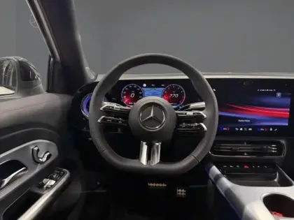 Photo 16 Mercedes GLB 200 AMG Line