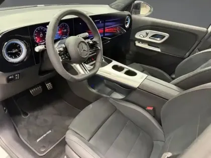 Photo 12 Mercedes GLB 200 AMG Line