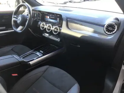 Photo 9 Mercedes GLA 250 e Hybrid EQ AMG Line