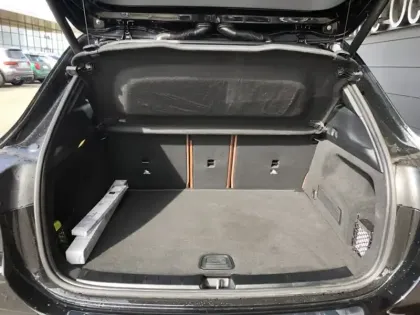 Photo 8 Mercedes GLA 200 d AMG Line