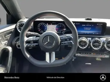 Photo 13 Mercedes Classe A 200 d Edition 140