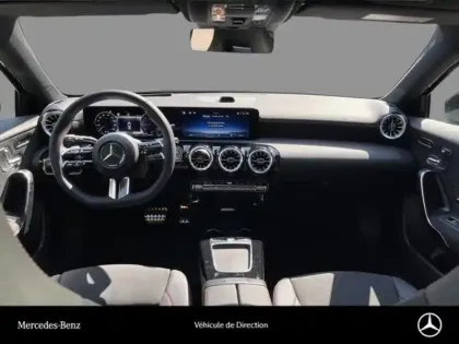 Photo 10 Mercedes Classe A 200 d Edition 140