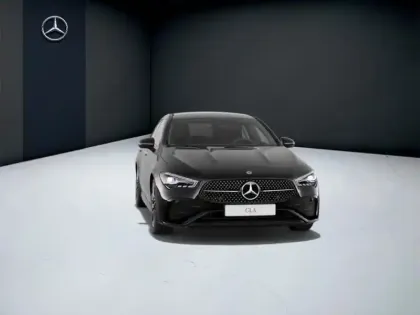 Photo 12 Mercedes CLA  200 d Coupé AMG Line