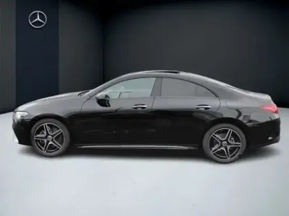 Photo 21 Mercedes CLA  200 d Coupé AMG Line