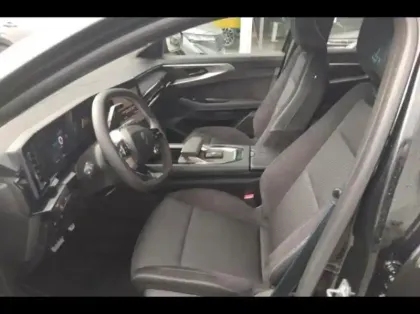 Photo 9 Renault Espace  1.2 E-Tech full hybrid 200ch esprit Alpine 7 places - 25