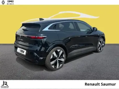 Photo 11 Renault Megane  E-Tech Electric EV60 220ch Techno optimum charge -B
