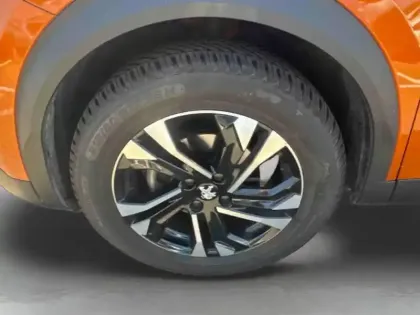 Photo 9 Peugeot 2008  1.2 PureTech 130ch S&S Allure Pack EAT8