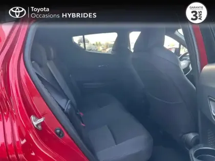 Photo 6 Toyota C-HR  1.8 Hybride 122ch Dynamic Ultimate E-CVT