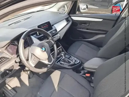 Photo 14 BMW Serie 2 Série 2 ActiveTourer 225xeA 224ch Business Design
