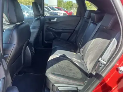 Photo 11 Ford Kuga  2.5 Duratec 180ch Hybrid FlexiFuel ST-Line X Powershift