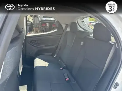 Photo 11 Toyota Yaris  116h Dynamic Business 5p + Programme Beyond Zero Academy MY22