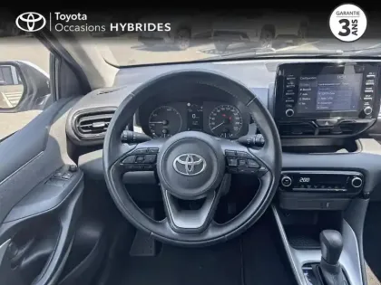 Photo 8 Toyota Yaris  116h Dynamic Business 5p + Programme Beyond Zero Academy MY22