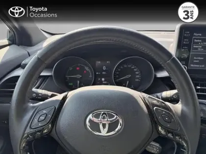 Photo 12 Toyota C-HR  1.8 Hybride 122ch Dynamic Ultimate E-CVT