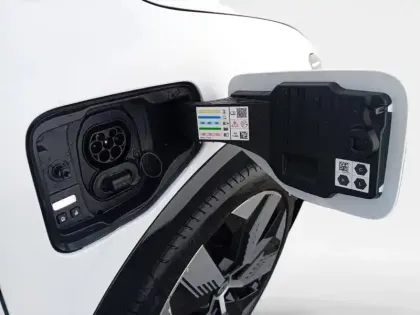 Photo 9 Renault Megane  E-Tech Electric EV60 220ch Techno super charge -C