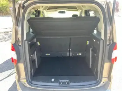 Photo 8 Ford Tourneo Courier  1.0E 100ch Titanium