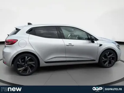 Photo 20 Renault Clio  1.6 E-Tech hybride 145ch Engineered