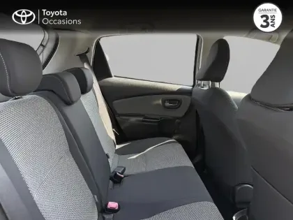 Photo 6 Toyota Yaris  HSD 100h TechnoLine 5p