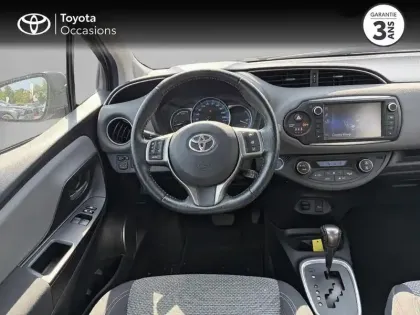 Photo 8 Toyota Yaris  HSD 100h TechnoLine 5p