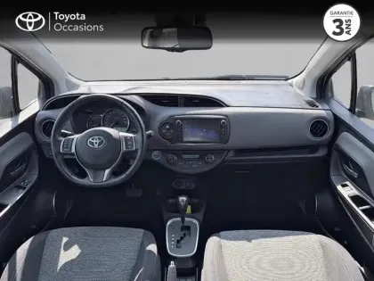 Photo 7 Toyota Yaris  HSD 100h TechnoLine 5p