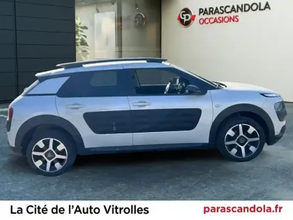 Photo 34 Citroën C4  Cactus PureTech 82 Shine