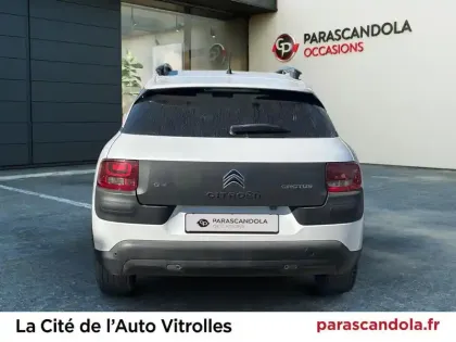 Photo 35 Citroën C4  Cactus PureTech 82 Shine