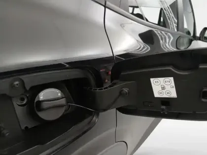Photo 9 Renault Arkana  1.3 TCe mild hybrid 140ch Evolution EDC -22