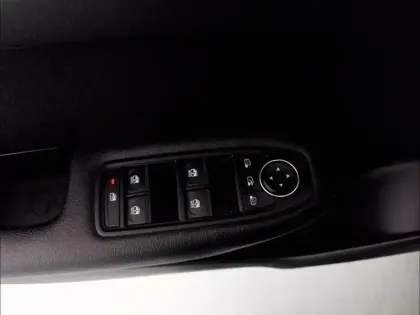 Photo 11 Renault Arkana  1.6 E-Tech 145ch Business