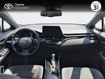 Photo 7 Toyota C-HR  2.0 Hybride 184ch Design Ultimate E-CVT