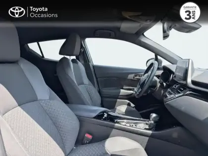 Photo 5 Toyota C-HR  2.0 Hybride 184ch Design Ultimate E-CVT