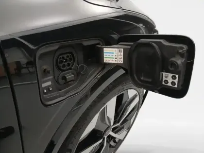 Photo 9 Renault Megane  E-Tech Electric EV60 220ch Techno optimum charge -B