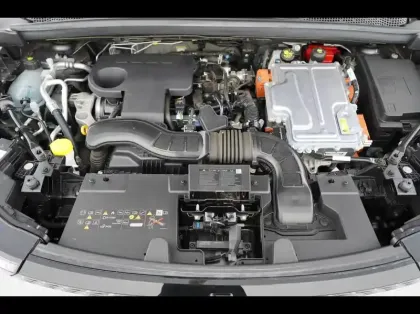 Photo 11 Renault Captur  1.6 E-Tech full hybrid 145ch Techno