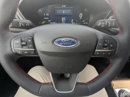 Photo 14 Ford Kuga  2.5 Duratec 180ch Hybrid FlexiFuel ST-Line Powershift