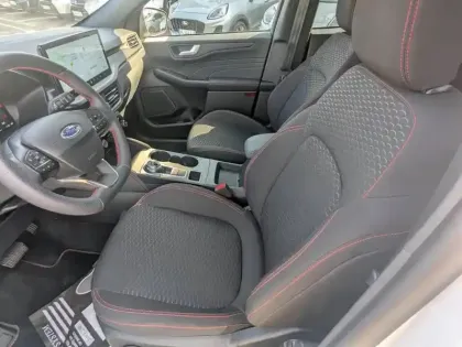 Photo 9 Ford Kuga  2.5 Duratec 180ch Hybrid FlexiFuel ST-Line Powershift