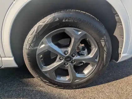 Photo 8 Ford Kuga  2.5 Duratec 180ch Hybrid FlexiFuel ST-Line Powershift