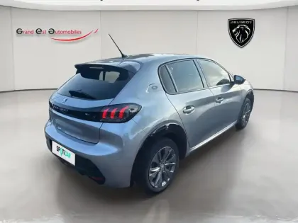 Photo 5 Peugeot 208  e- 136ch Allure Pack