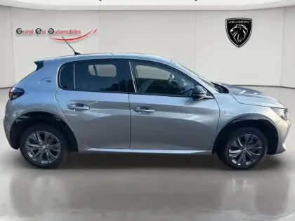 Photo 6 Peugeot 208  e- 136ch Allure Pack