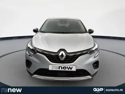 Photo 7 Renault Captur  1.6 E-Tech hybride 145ch Techno