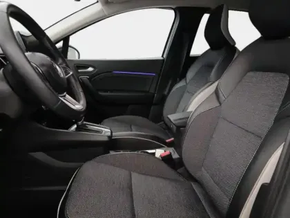 Photo 13 Renault Captur  1.6 E-Tech hybride 145ch Techno