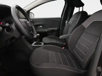 Photo 192 Dacia Jogger  1.0 ECO-G 100ch Extreme+ 7 places