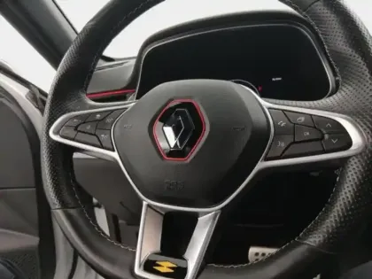 Photo 14 Renault Arkana  1.6 E-Tech hybride 145ch RS Line Fast Track
