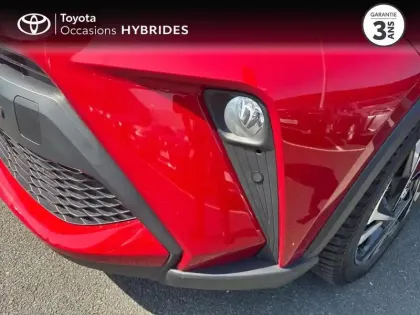 Photo 12 Toyota C-HR  1.8 Hybride 122ch Design E-CVT