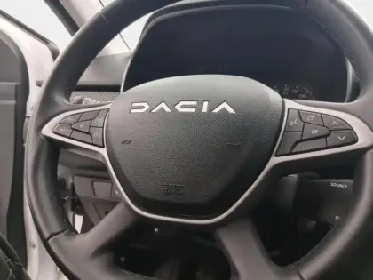 Photo 29 Dacia Sandero  1.0 SCe 65ch Expression