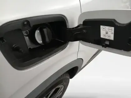 Photo 24 Renault Arkana  1.6 E-Tech hybride 145ch Engineered -22
